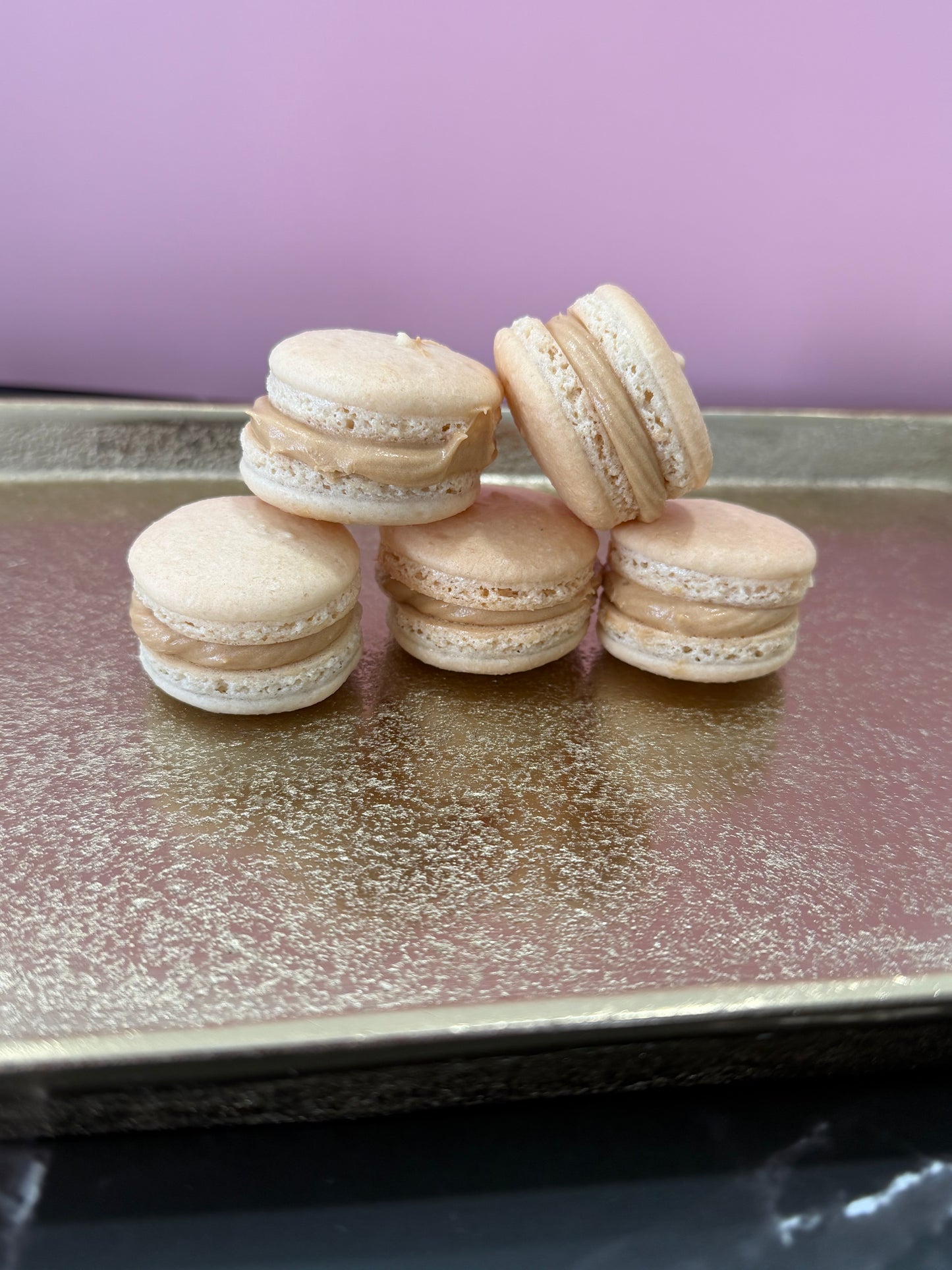 Cookie Butter Macarons